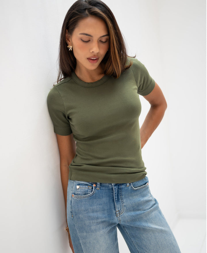 T-shirt vert olive luxueux et doux - La Massy