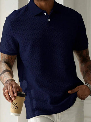 Polo en tricot à manches courtes à motif chevrons pour hommes