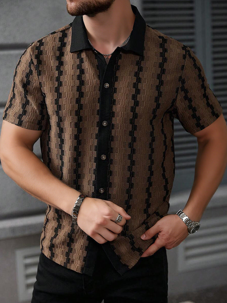 Chemise à rayures texturées à manches courtes avec col cubain