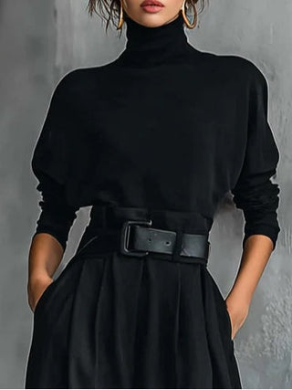 Élégant Ensemble Deux Pièces Noir avec Ceinture