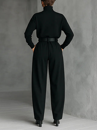 Élégant Ensemble Deux Pièces Noir avec Ceinture