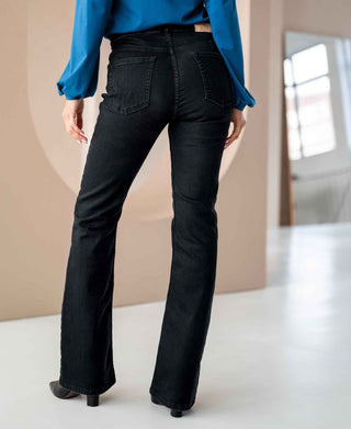 Les Flares Noir Denim Jeans